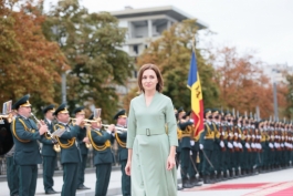 Președintele Republicii Moldova, Maia Sandu, l-a întâmpinat la Chișinău pe Președintele Republicii Polone, Andrzej Duda