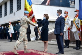 Президент Майя Санду вручила государственные награды по случаю 30-й годовщины Национальной армии