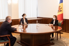 Президент Майя Санду провела встречу с новым главой офиса МРИ в Молдове