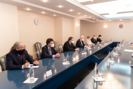 Президент Майя Санду провела встречу с группой сенаторов из Чешской Республики 
