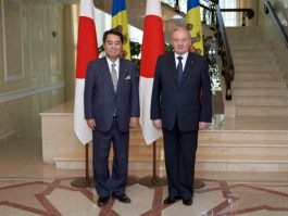 President Nicolae Timofti meets Japanese official