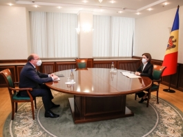 Глава государства провела дискуссию с Послом Российской Федерации в нашей стране