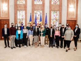 Șefa statului s-a întâlnit cu reprezentanții organizațiilor de tineret din țară