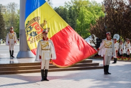 Președinta Maia Sandu, de Ziua Drapelului de Stat: „Cetățenii noștri, indiferent de ocupație, limbă, etnie, vârstă și alte criterii, încap cu toții sub Tricolorul Republicii Moldova”