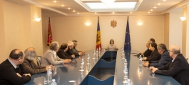 Problemele actuale ale societății, abordate de șefa statului la întâlnirile cu reprezentanții veteranilor și cei ai oamenilor de cultură din Republica Moldova