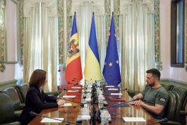 Președinta Maia Sandu, în cadrul vizitei în Ucraina: „Cetățenii țărilor noastre merită să aibă o viață pașnică și prosperă, în familia europeană”