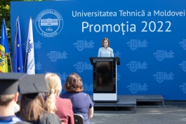 Președinta Maia Sandu, la ceremonia de absolvire a promoției 2022 de la UTM: „Cererea pentru munca inginerilor va continua să crească, iar în Moldova vor exista numeroase oportunități de realizare profesională”