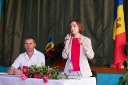 Președinta Maia Sandu s-a întâlnit cu localnicii din comunele Climăuții de Jos și Dobrușa din raionul Șoldănești