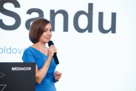 Președinta Maia Sandu a participat la Salonul Internațional de Carte Bookfest Chișinău 2022, de Ziua Limbii Române