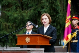 Președinta Maia Sandu, la aniversarea Armatei Naționale: „O armată puternică, modernă și bine echipată oferă țării încredere în forțele proprii, libertate de acțiune și opțiuni strategice, în caz de pericol”