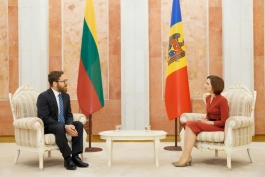 President Maia Sandu received letters of accreditation from several ambassadors