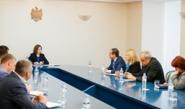 Президент Майя Санду провела встречу с представителями Конгресса местных властей