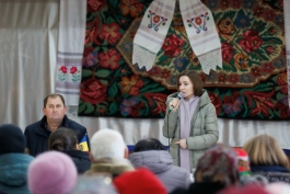 Șefa statului a vizitat câteva localități din raionul Soroca
