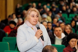 Președinta Maia Sandu a vizitat localnicii din Mihăileni și Recea, din raionul Râșcani