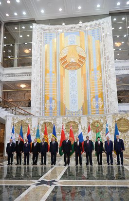 Moldovan president attends summit in Minsk