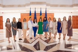 Președinta Maia Sandu a avut o întrevedere cu reprezentantele Asociației Femeilor Antreprenoare din Moldova (AFAM)