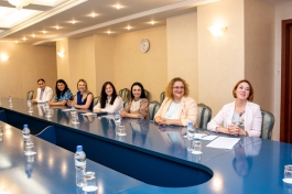 Президент Майя Санду встретилась с представителями Ассоциации женщин-предпринимателей Молдовы (АЖПМ)