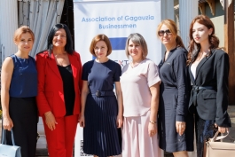Глава государства провела беседу с группой предпринимательниц из АТО Гагаузия и района Тараклия