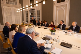 В Гааге глава государства обсудила вопросы вступления в ЕС, юстиции и безопасности