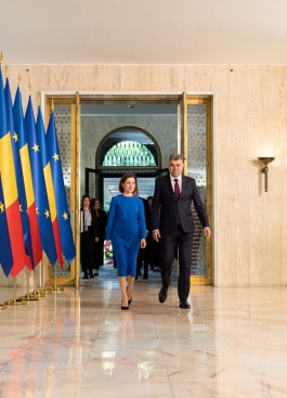Президент Майя Санду обсудила с Премьер-министром Румынии Марчелом Чолаку вопросы сотрудничества в энергетическом секторе и развития трансграничной инфраструктуры