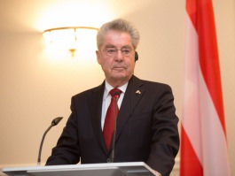 Moldovan president meets Austrian counterpart