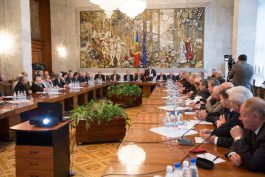 Moldovan president attends forum on European path