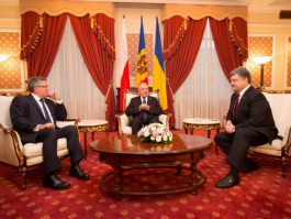 Polish, Ukrainian presidents on joint visit to Moldova