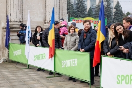 Președinta Maia Sandu a participat la startul primului ultramaraton organizat „Rubicon 2024 Chișinău-București”