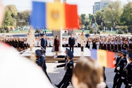 Выступление Президента Республики Молдова Майи Санду по случаю Дня государственного флага