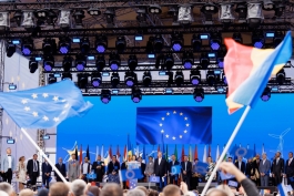 Șefa statului, de Ziua Europei: „Să păstrăm vie amintirea eroilor noștri și să muncim împreună pentru pace”