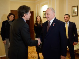 Moldovan president meets U.S. deputy secretary of state