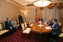 Președintele Republicii Moldova, Nicolae Timofti, a semnat decretele de numire în funcție a șapte magistrați
