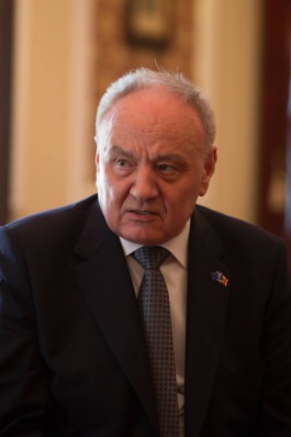 Președintele Nicolae Timofti a avut o întrevedere cu ministrul român de Externe, Bogdan Aurescu