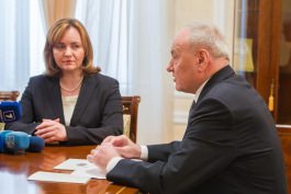 Президент Николае Тимофти провел встречу с членами временного кабинета министров