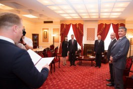 Президент Тимофти наградил соучредителя Парламентской ассамблеи Республика Молдова – Республика Польша Анджея  Халицкого 