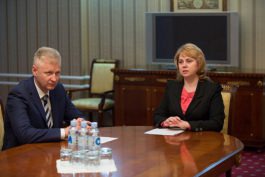 Президент Николае Тимофти подписал указы о назначении на должность четырех судей 