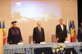 Moldovan President receives Doctor Honoris Causa title from Romanian university