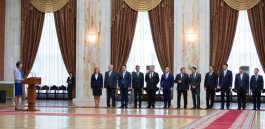 Membrii noului Guvern au depus jurământul în prezența președintelui Republicii Moldova, Nicolae Timofti 