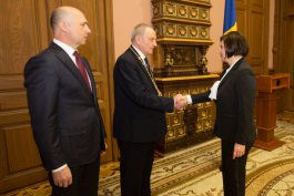 Members of new government take oath before Moldovan president
