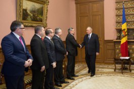 Președintele Timofti a semnat decretele de numire a opt ambasadori